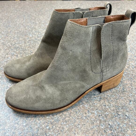 Kork-Ease Shoes - Kork-Ease Mindo Suede Boots, NWOT 9